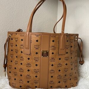 MCM Reversible Bucket Bag